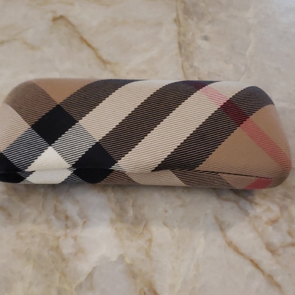 Burberry Other - Eyeglass case
